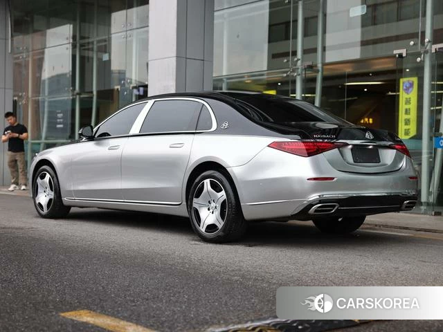 Mercedes-Benz Maybach S-class 2023 Черный из Китая, фото 3