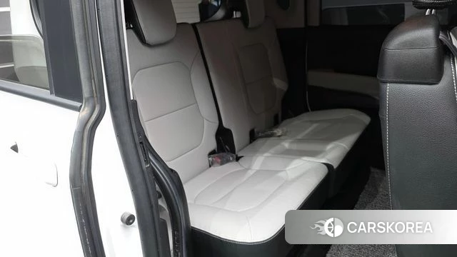 Kia The New Kia Ray EV 2023 Белый из Кореи, фото 3
