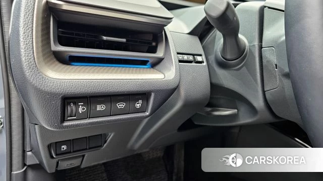 Toyota Prius 5th Generation 2025 Серый из Кореи, фото 3