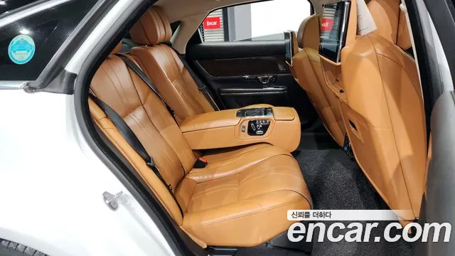 Jaguar All New XJ id 2653885 из Кореи 3