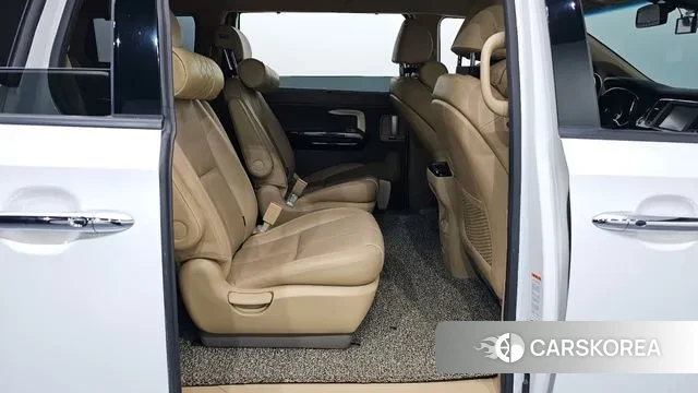 Kia The New Carnival 2018 Белый из Кореи, фото 3