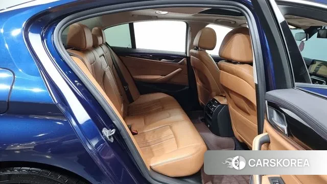 BMW 5 Series (G30) 2018 Синий из Кореи, фото 3