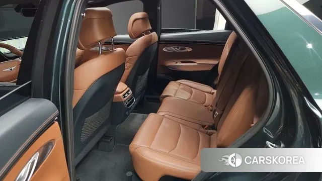 Genesis GV70 2022 Темно-зеленый из Кореи, фото 3