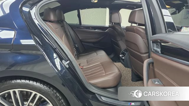 BMW 5 Series (G30) 2019 Черный из Кореи, фото 3
