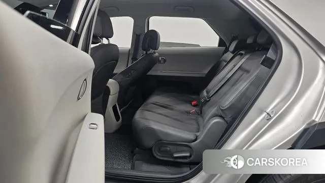 Hyundai Ionic 5 2021 Серебристо-серый из Кореи, фото 3