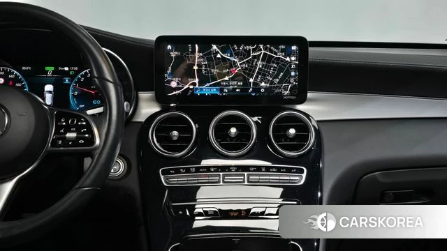 Mercedes-Benz GLC-Class X253 2021 Белый из Кореи, фото 3