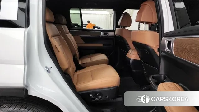 Hyundai Santa Fe (MX5) 2024 Белый из Кореи, фото 3