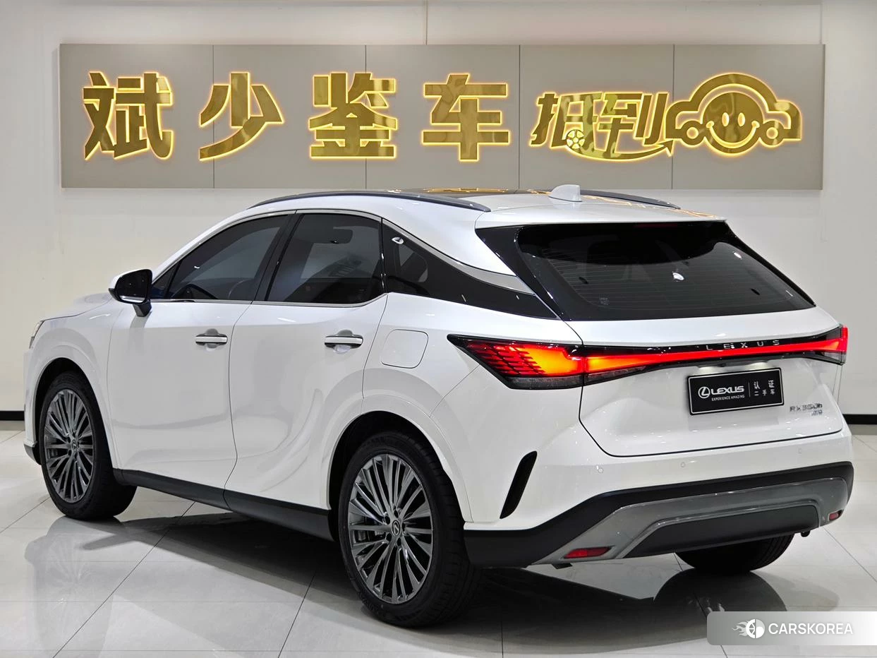 Lexus RX 2023 Белый из Китая, фото 3