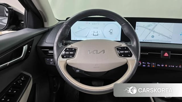 Kia EV6 2023 Серый из Кореи, фото 3