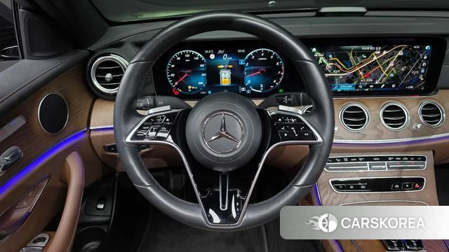 Mercedes-Benz E-Class W213 2021 Серый из Кореи, фото 3