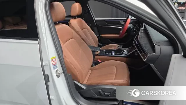 Audi A6 (C8) 2021 Белый из Кореи, фото 3