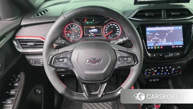 Chevrolet (GM Daewoo) Trailblazer 2022 Серебряный из Кореи, фото 3