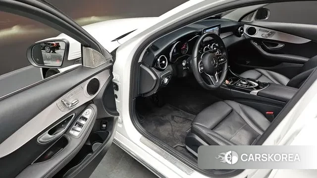 Mercedes-Benz C-Class W205 2020 Белый из Кореи, фото 3