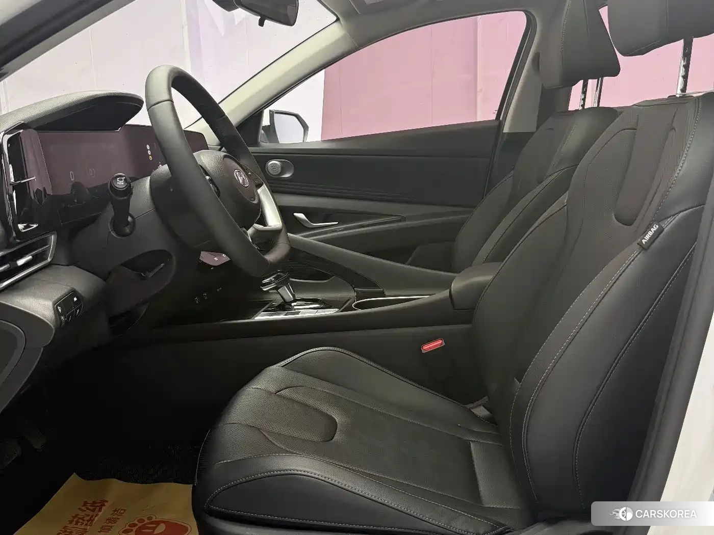 Hyundai Elantra 2022 Белый из Китая, фото 3
