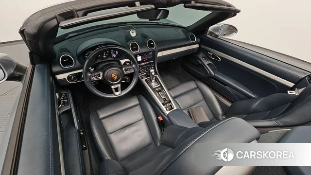 Porsche 718 Boxster 2022 Серебряный из Кореи, фото 3