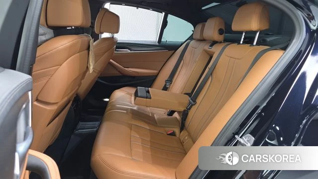 BMW 5 Series (G30) 2022 Черный из Кореи, фото 3