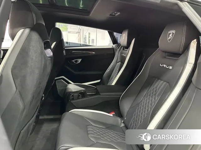 Lamborghini Urus 2024 Белый из Кореи, фото 3