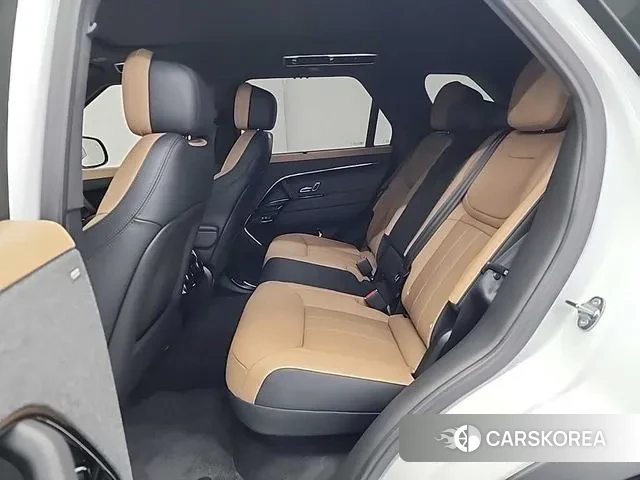 Land Rover Range Rover Sport 3rd Generation 2025 Белый из Кореи, фото 3