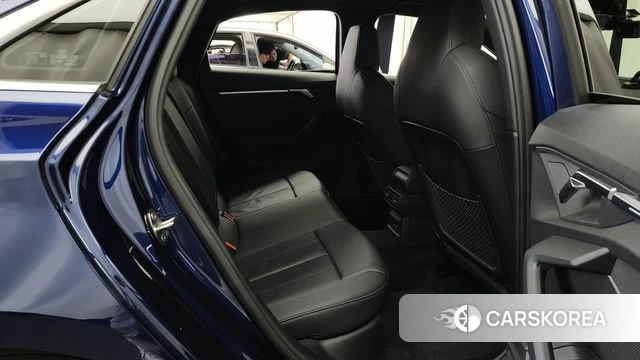 Audi A3 (8Y) 2022 Синий из Кореи, фото 3