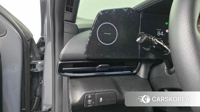 Hyundai The New Avante (CN7) 2024 Серебристо-серый из Кореи, фото 3