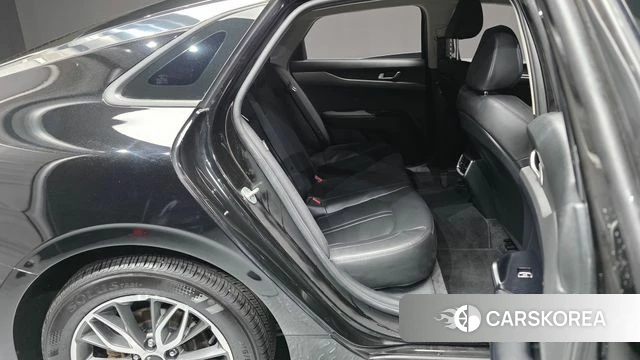 Kia K5 3rd generation 2023 Черный из Кореи, фото 3