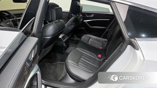 Audi A7 (4K) 2020 Белый из Кореи, фото 3