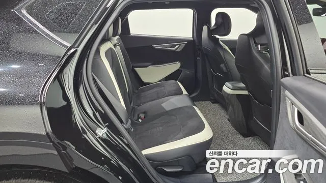 Kia EV6 2022 Черный из Кореи, фото 3