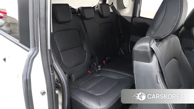 Kia The New Kia Ray 2024 Жемчужный цвет из Кореи, фото 3