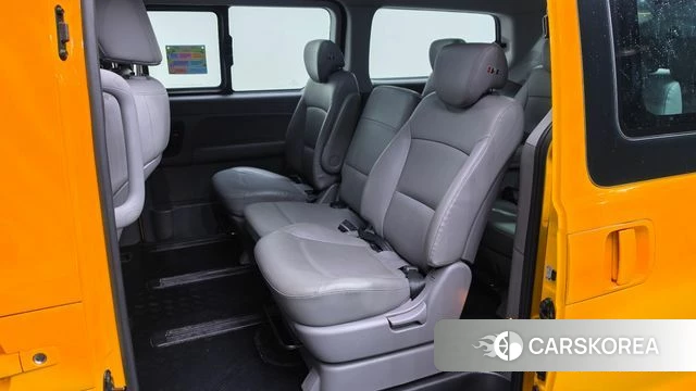 Hyundai The New Grand Starex 2019 Желтый из Кореи, фото 3