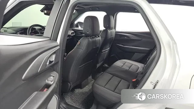 Chevrolet (GM Daewoo) Trailblazer 2023 Белый из Кореи, фото 3