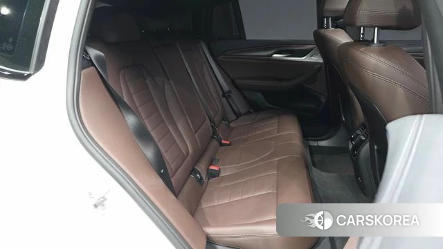 BMW X4 (G02) 2024 Белый из Кореи, фото 3