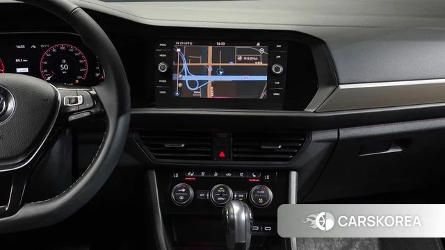 Volkswagen 7th Generation of Jetta 2021 Белый из Кореи, фото 3