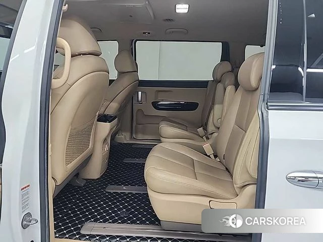 Kia The New Carnival 2018 Белый из Кореи, фото 3