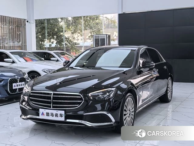 Mercedes-Benz E-class 2023 Черный из Китая, фото 3