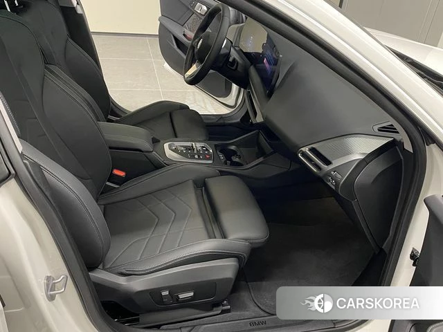 BMW 2 Series Gran Coupe (F74) 2025 Белый из Кореи, фото 3