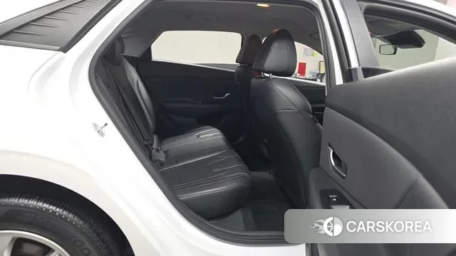 Hyundai Avante (CN7) 2021 Белый из Кореи, фото 3