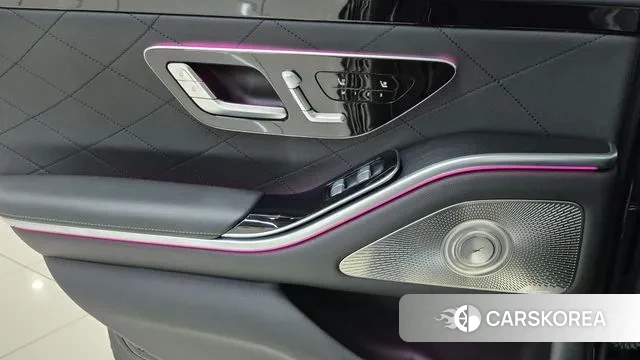 Mercedes-Benz S-Class W223 2024 Черный из Кореи, фото 3