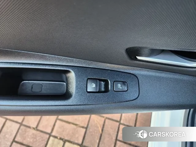 Hyundai Avante Hybrid (CN7) 2021 Белый из Кореи, фото 3