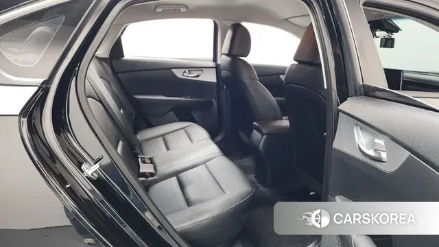 Kia The New K3 2nd generation 2021 Черный из Кореи, фото 3