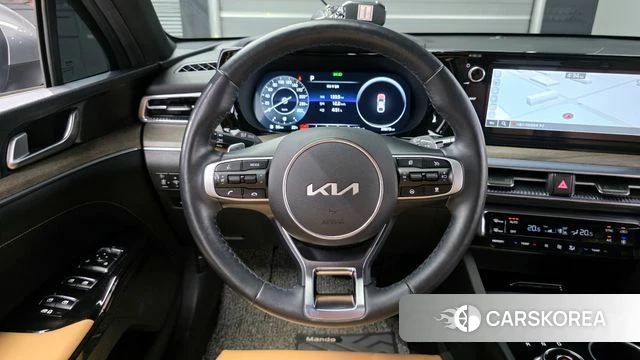 Kia K5 3rd generation 2022 Серебристо-серый из Кореи, фото 3