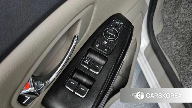 Kia The New Carnival 2018 Белый из Кореи, фото 3