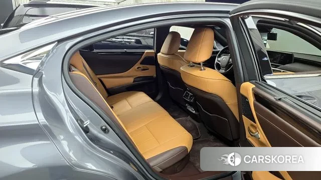 Lexus ES300h 7th generation 2020 Серый из Кореи, фото 3