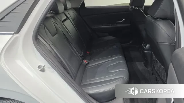 Hyundai Avante (CN7) 2021 Белый из Кореи, фото 3