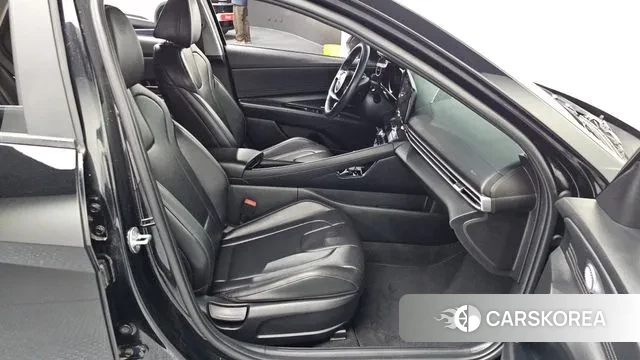 Hyundai Avante (CN7) 2021 Черный из Кореи, фото 3