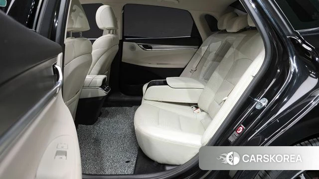Hyundai The New Grandeur IG 2022 Черный из Кореи, фото 3
