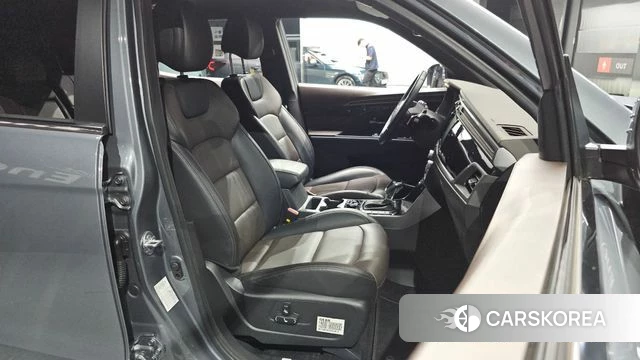 Ssangyong Beautiful Korando 2024 Серый из Кореи, фото 3