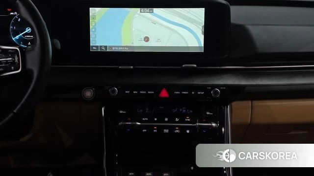 Kia Carnival 4th generation 2022 Серебряный из Кореи, фото 3