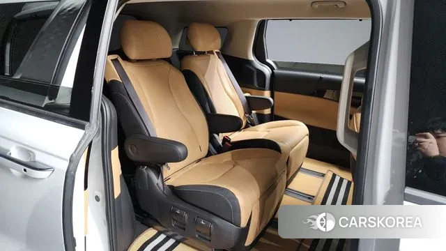 Kia Carnival 4th generation 2023 Белый из Кореи, фото 3