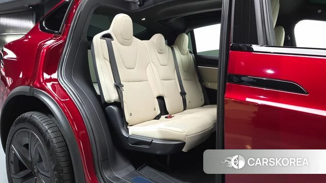 Tesla Model X 2026 Красный из Кореи, фото 3