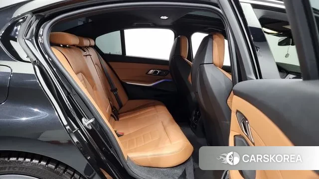 BMW 3 Series (G20) id 2884673 из Кореи 3